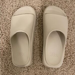 Zara platform cloud slide, size 36